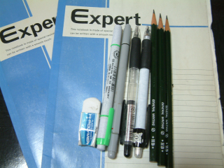 �m�[�g�ƕM�L�p��